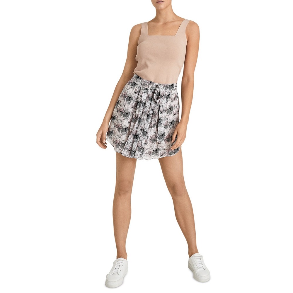 NWT Reiss Jonah Printed Mini Skirt
Sz 0 $220